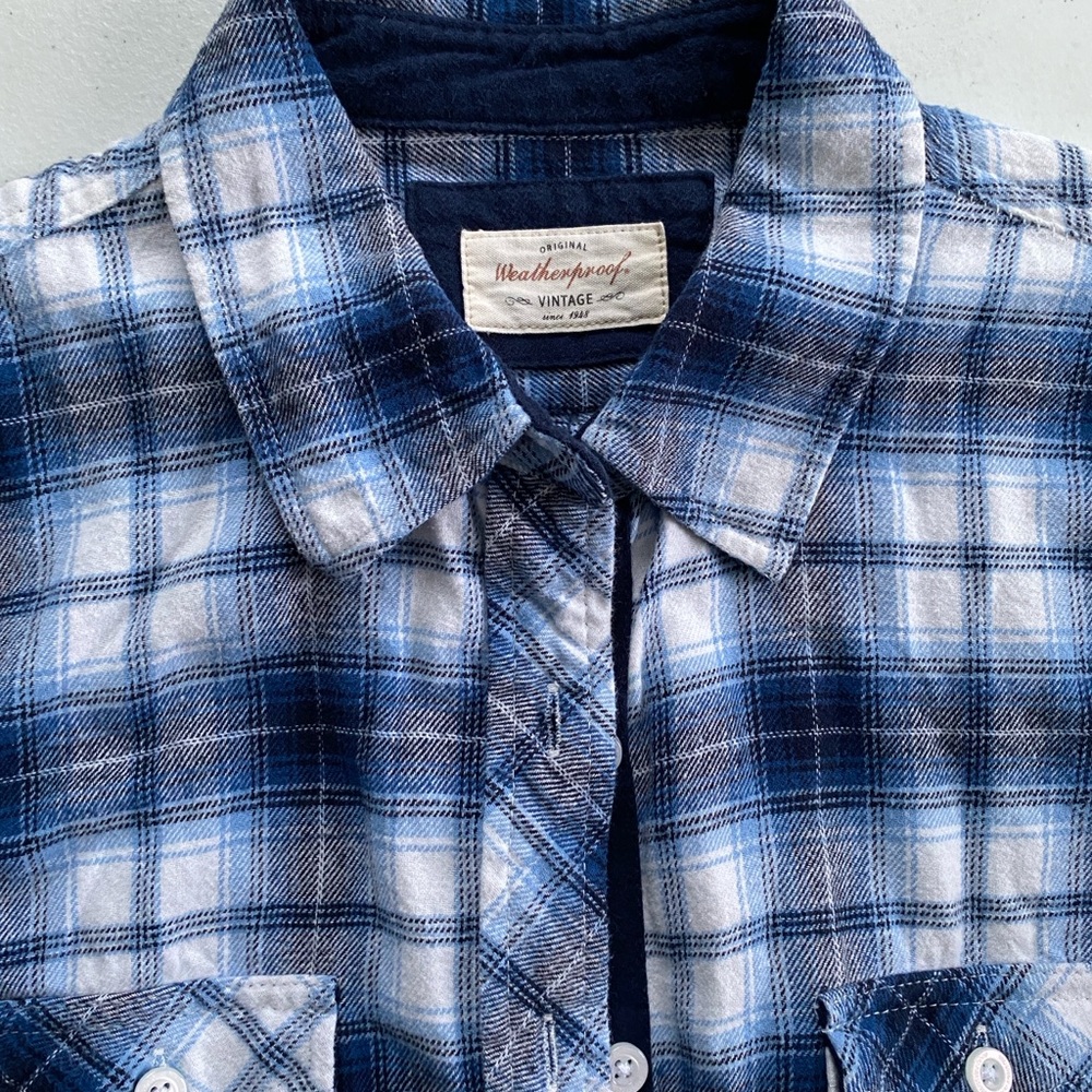Weatherproof Vintage Navy and White Plaid Shirt